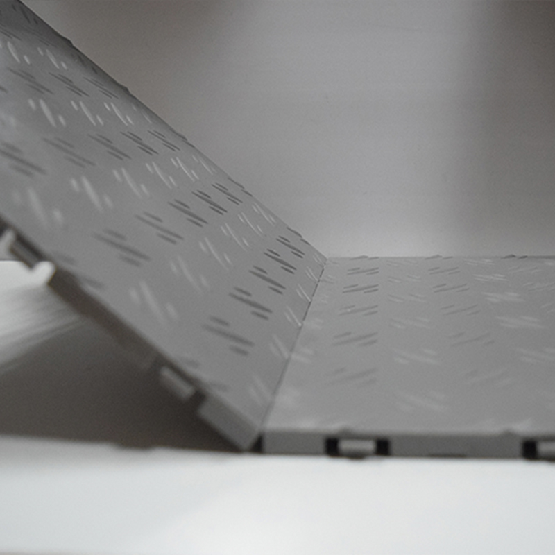 Pisos de baldosas entrelazadas de Pvc de plástico Pp para almacenamiento en garaje